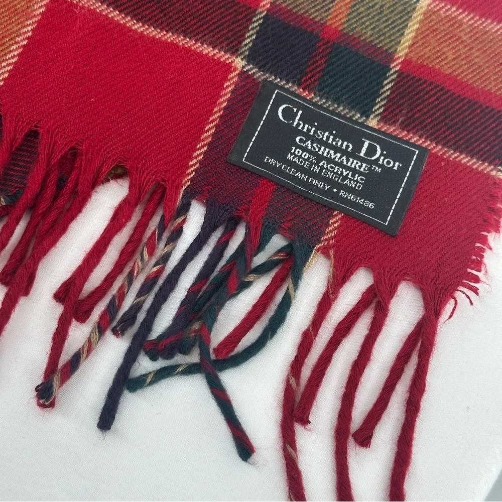 Men’s Christian‎ Dior Cashmaire 100% Acrylic Red Plaid Scarf with Fringe Luxury